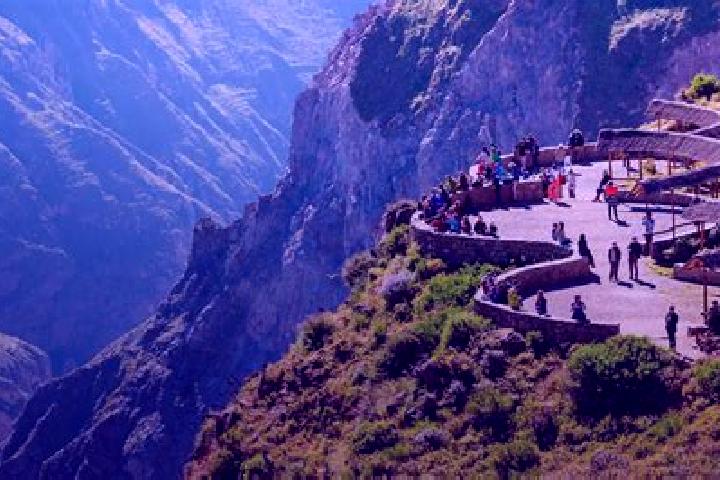 Nova, 30 — Escort in Colca, Peru