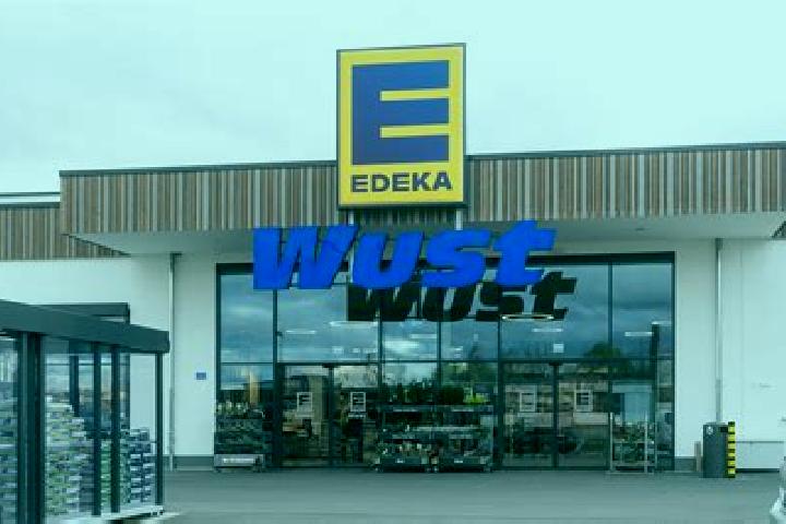 Nova, 30 — Escort in Markt Erlbach, Germany