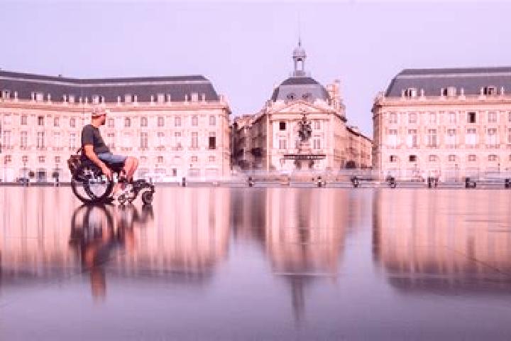 Nova, 30 — Escort in Puyoo, France