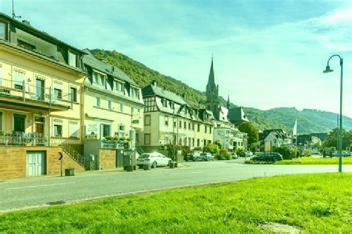 Nova, 30 — Escort in Sankt Aldegund, Germany