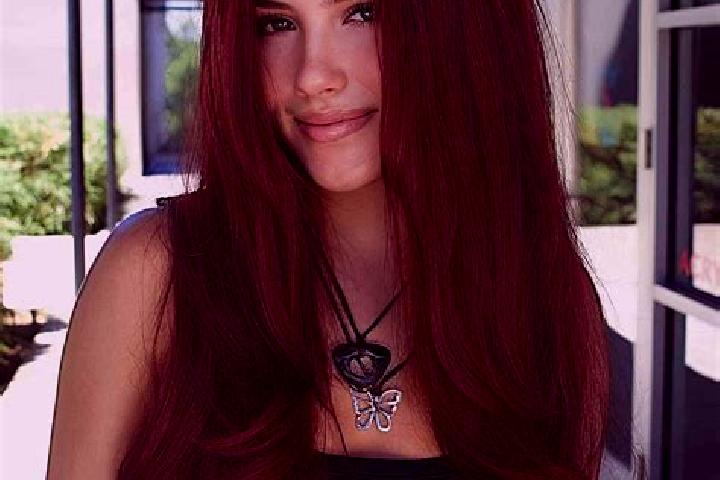 Nova, 31, a auburn dark-eyed slavic companion based in Miramar. Offering Duos, Overnight, Fetish, OWO. Available for incall and outcall, day and evening dates.