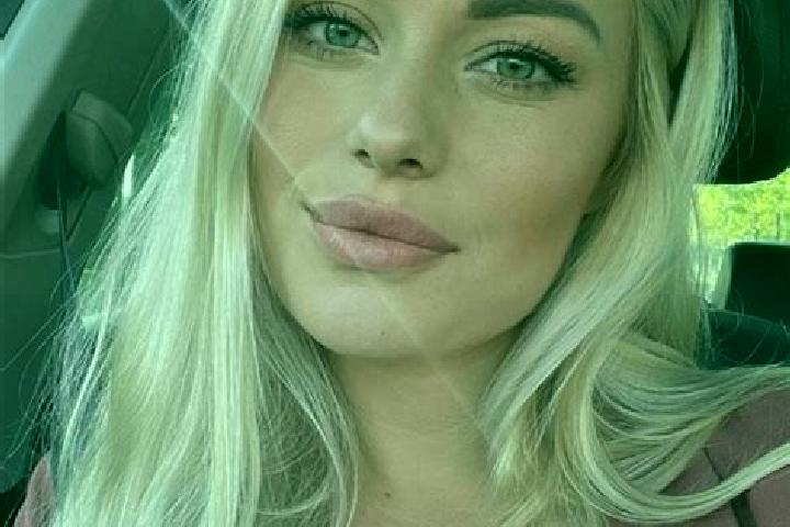 Nova, 31, a blonde hazel-eyed caucasian companion based in Privolnoye. Offering Travel Companion, Deep French Kissing, Dinner Date, Girlfriend Experience. Av...