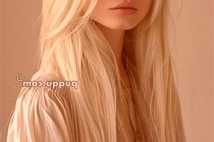 Nova, 31, a platinum blonde blue-eyed european companion based in Old Harbour. Offering OWO, Tantra, Striptease, Domination. Available for incall and outcall...