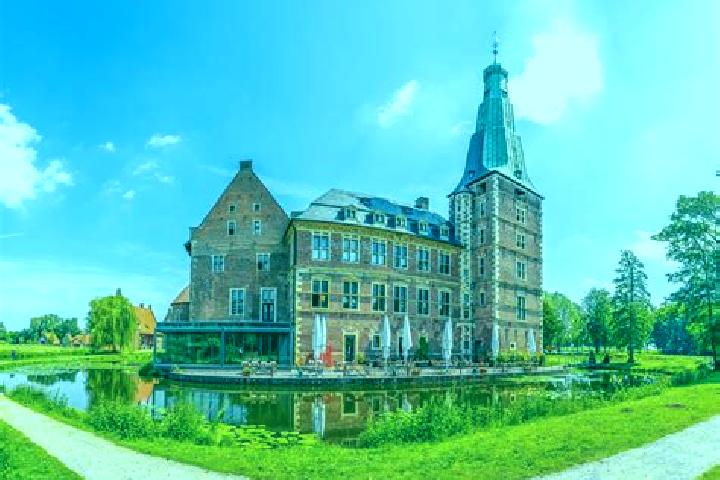 Nova, 31 — Escort in Hennef (Sieg), Germany
