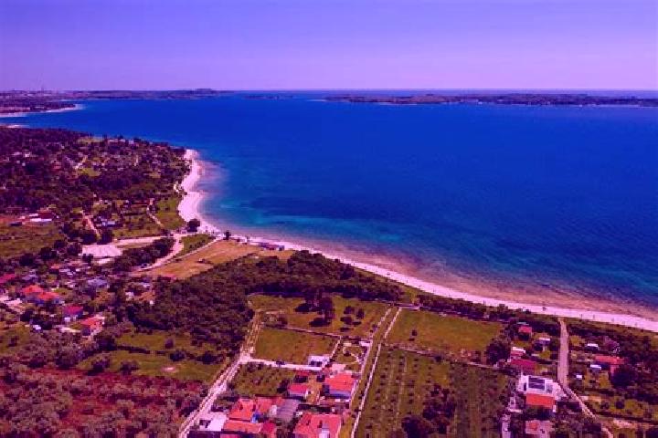 Nova, 31 — Escort in Peroj, Croatia