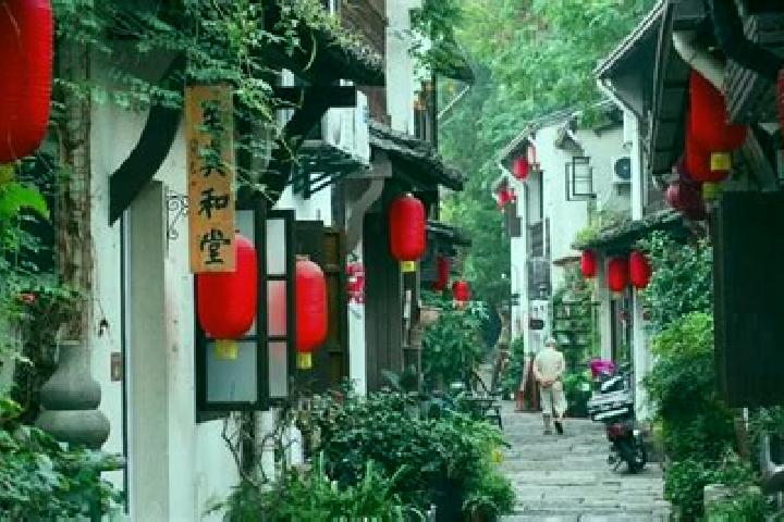 Nova, 31 — Escort in Xiaohe, China