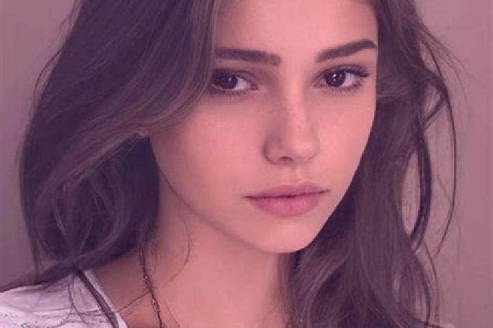 Nova, 32, a chestnut grey-eyed slavic companion based in Heihe. Offering OWO, Girlfriend Experience, Tantra. Available for incall and outcall, overnight book...