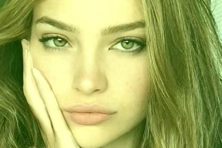 Nova, 32, a dark blonde dark-eyed middle eastern companion based in Wuuluman. Offering Travel Companion, A-Level, Party Girl. Available for incall and outcal...