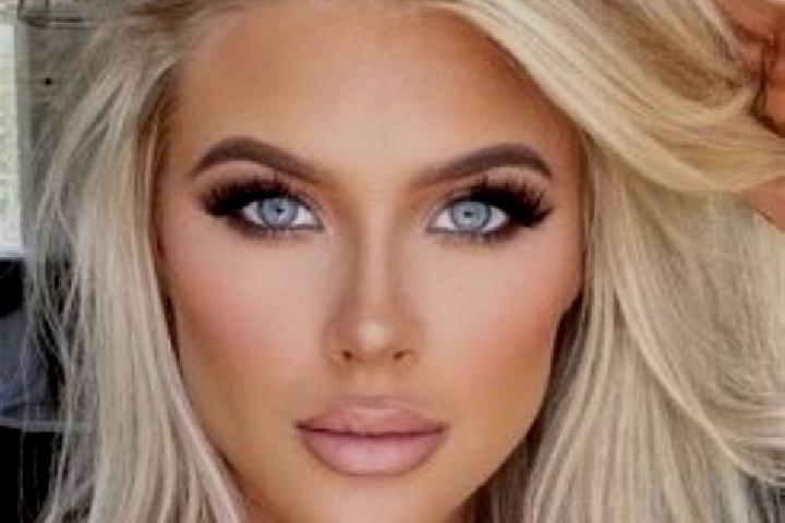 Nova, 32, a platinum blonde brown-eyed middle eastern companion based in Jamaica Beach. Offering Girlfriend Experience, OWO, Domination, GFE. Available for i...