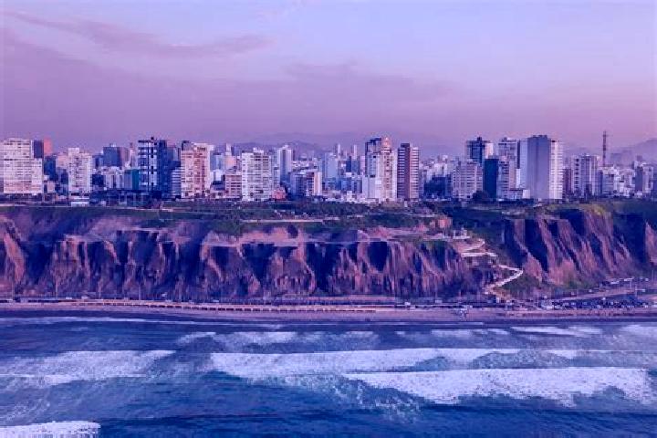 Nova, 32 — Escort in Quichuay, Peru