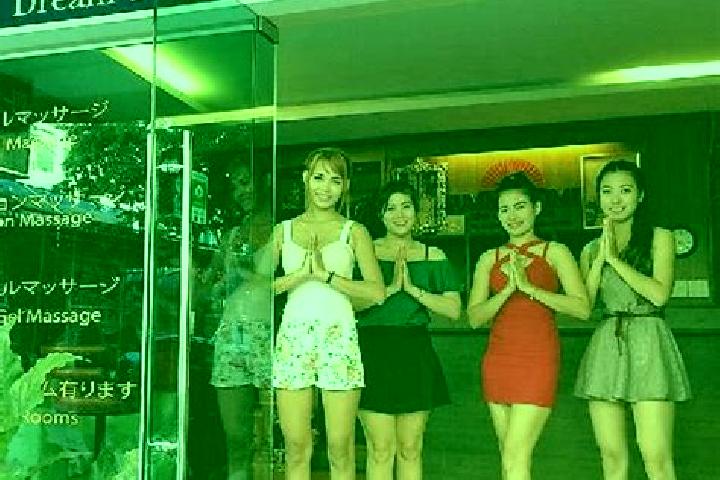 Nova, 33, a blonde dark-eyed asian companion based in Mapun. Offering BDSM, Overnight, Duos, CIM. Available for incall and outcall, overnight bookings availa...