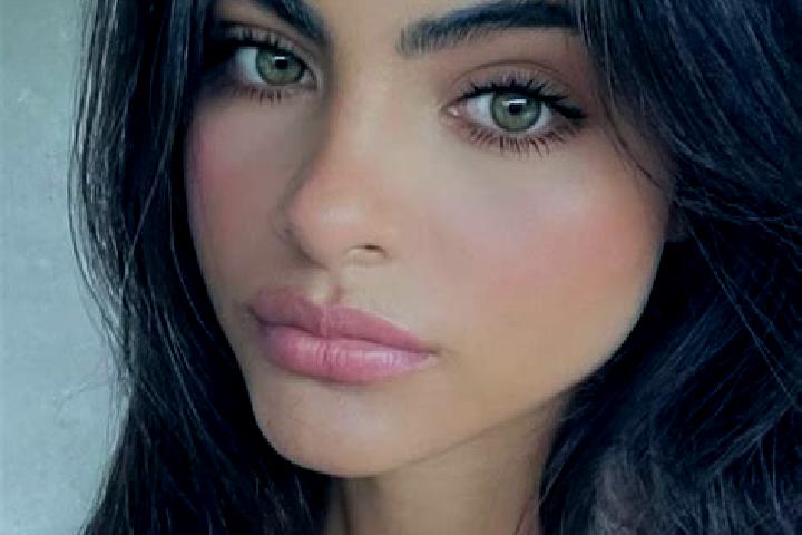 Nova, 33, a brunette green-eyed indian companion based in Karacsond. Offering 69, Party Girl, Fetish. Available for incall and outcall, overnight bookings av...