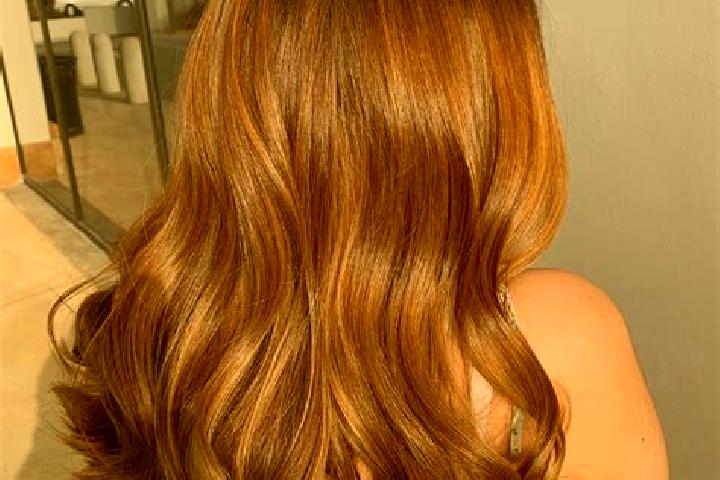 Nova, 33, a chestnut brown-eyed slavic companion based in Truskolasy. Offering GFE, BDSM, Prostate Massage. Available for incall and outcall, day and evening...
