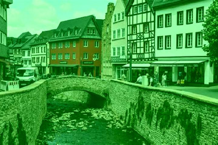 Nova, 33 — Escort in Bad Muenstereifel, Germany