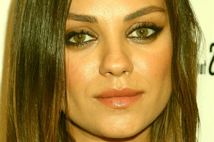 Nova, 34, a auburn hazel-eyed mixed companion based in Waru Lor. Offering Couples, Domination, GFE, Prostate Massage. Available for incall and outcall, day a...