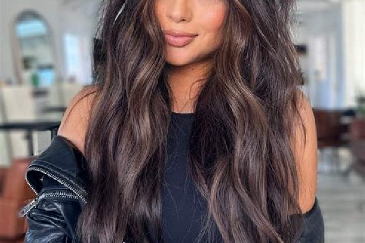 Nova, 34, a brunette dark-eyed caucasian companion based in Nsoko. Offering Roleplay, Prostate Massage, Striptease, Erotic Massage, Party Girl. Available for...