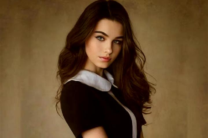 Nova, 34, a brunette grey-eyed slavic companion based in Nanmeng. Offering Travel Companion, Domination, Striptease. Available for incall and outcall, overni...