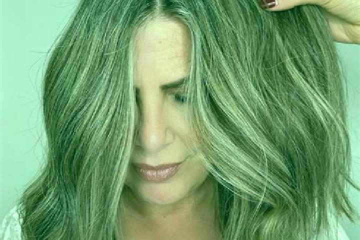Nova, 34, a dark blonde grey-eyed caribbean companion based in Totkomlos. Offering Party Girl, Couples, Striptease. Available for incall and outcall, overnig...