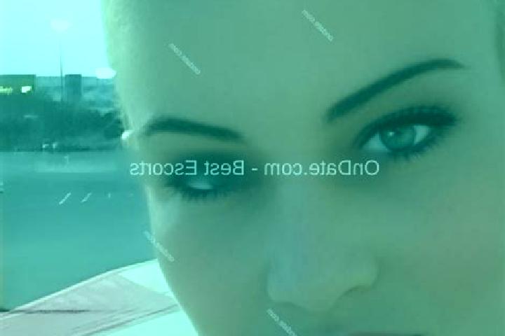 Nova, 34 — Escort in Carnegie, United States