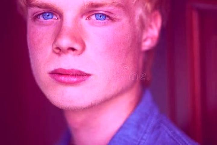 Nova, 35, a blonde blue-eyed caucasian companion based in Nunsena. Offering Roleplay, Party Girl, Domination, Erotic Massage. Available for incall and outcal...