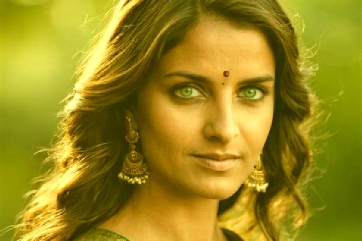 Nova, 35, a brunette green-eyed indian companion based in Capitello. Offering Girlfriend Experience, Fetish. Available for incall and outcall, day and evenin...
