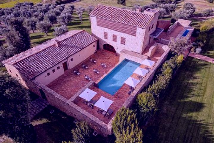 Nova, 35 — Escort in Cinigiano, Italy