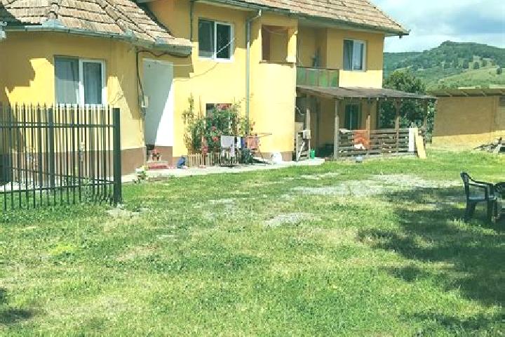 Nova, 35 — Escort in Jabenita, Romania