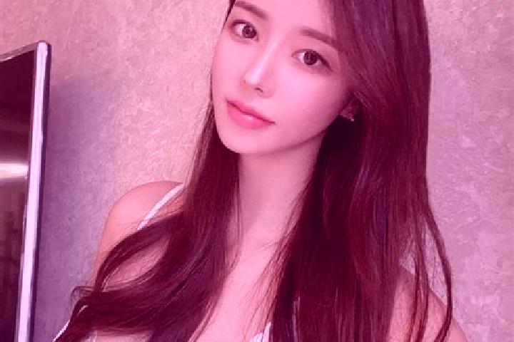 Nova, 35 — Escort in Nanchangshan, China