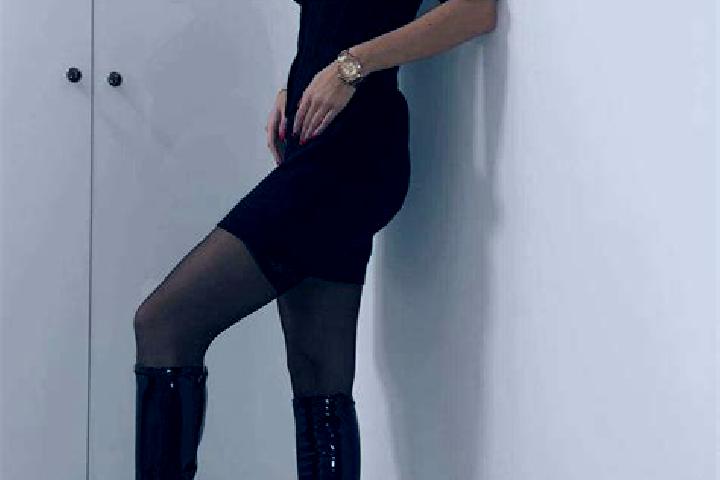 Nova, 36, a black blue-eyed slavic companion based in Poroy. Offering Overnight, Tantra, Deep French Kissing, Prostate Massage, CIM. Available for incall and...