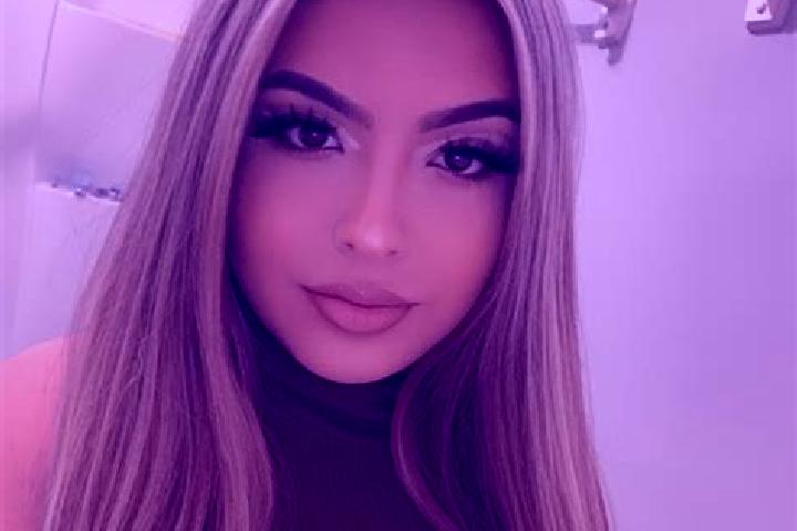 Nova, 36, a blonde brown-eyed latina companion based in Bizzaron. Offering Deep French Kissing, Girlfriend Experience, 69, Travel Companion, Prostate Massage...