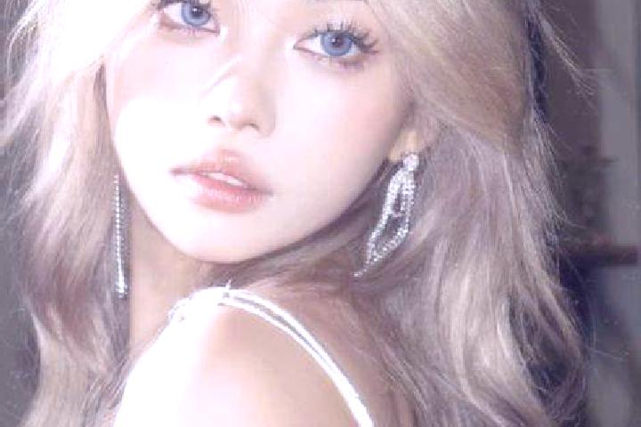 Nova, 36, a blonde grey-eyed asian companion based in Zrnovnica. Offering 69, Overnight, A-Level, Fetish, OWO. Available for incall and outcall, day and even...
