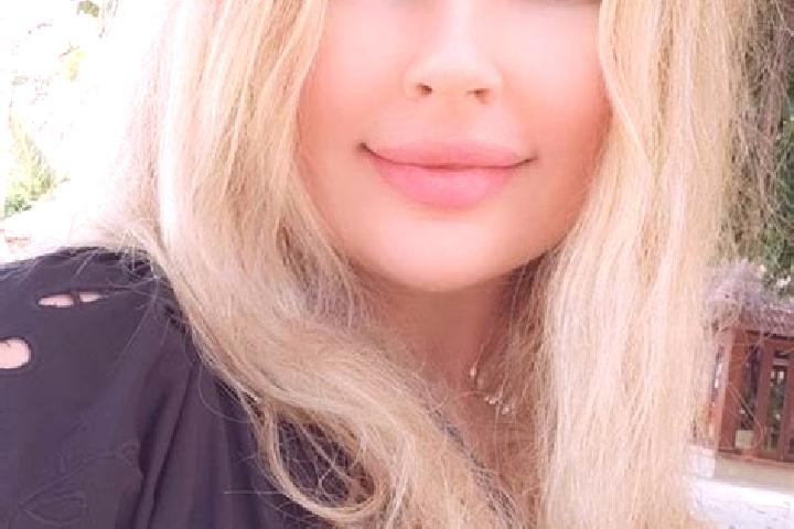 Nova, 36, a red dark-eyed mediterranean companion based in Oravsky Podzamok. Offering Fetish, BDSM, Tantra, GFE. Available for incall and outcall, overnight ...