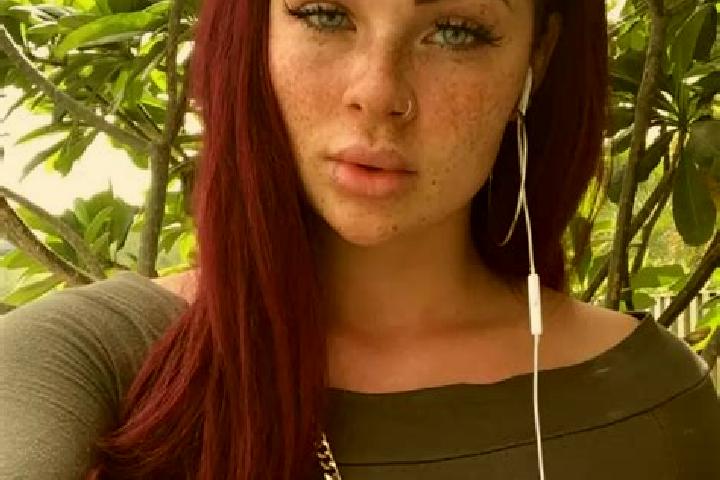 Nova, 36, a red green-eyed caribbean companion based in Sand Hill. Offering Dinner Date, CIM, Couples. Available for incall and outcall, day and evening dates.