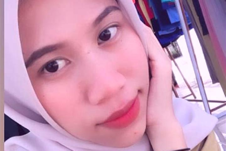 Nova, 36 — Escort in Banjar Tiga, Indonesia