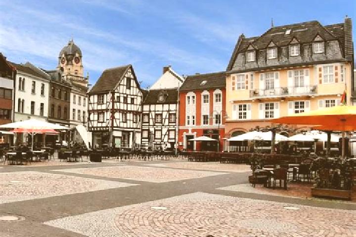 Nova, 36 — Escort in Euskirchen, Germany