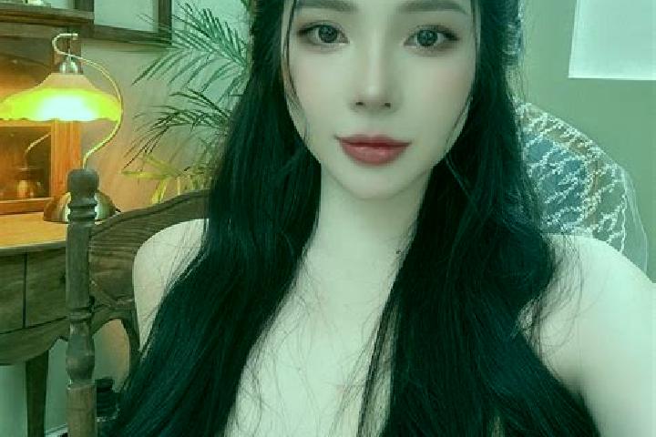 Nova, 36 — Escort in Johor Jaya, Malaysia