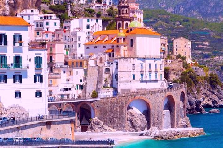 Nova, 37 — Escort in Covelo, Italy