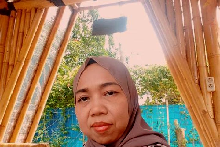 Nova, 37 — Escort in Jatisari, Indonesia