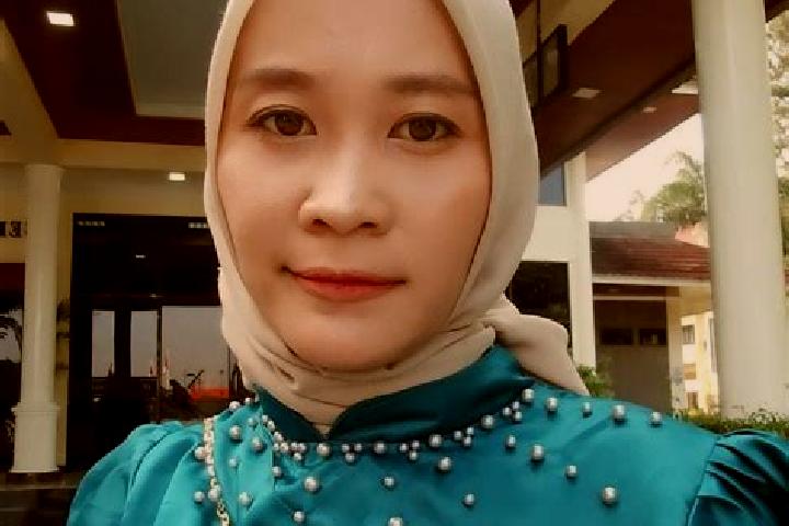 Nova, 37 — Escort in Wanglu Wetan, Indonesia