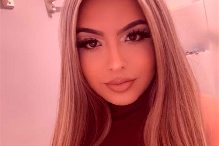 Nova, 38, a blonde amber-eyed latina companion based in Snowdon. Offering Party Girl, Travel Companion, Massage. Available for incall and outcall, day and ev...