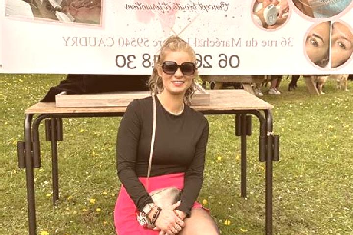Nova, 38 — Escort in Nortkerque, France