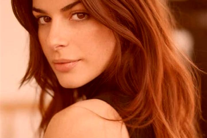 Nova, 39, a auburn brown-eyed caribbean companion based in Gulong. Offering A-Level, Striptease, Dinner Date. Available for incall and outcall, overnight boo...