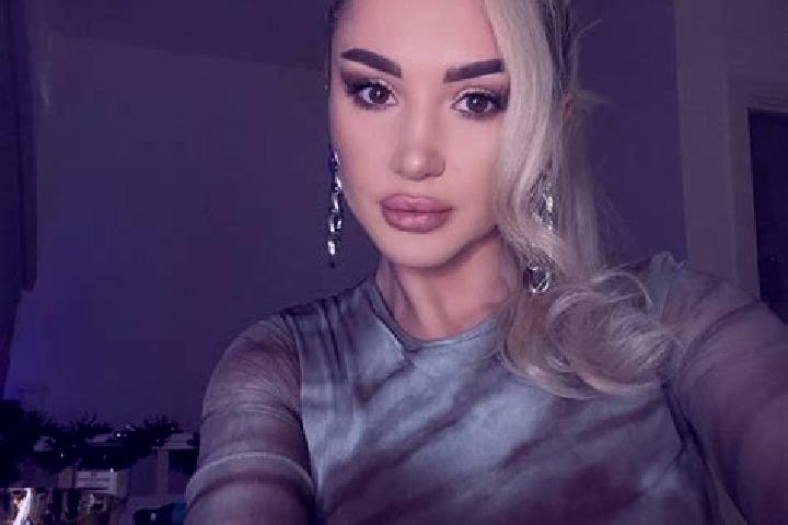 Nova, 39, a blonde amber-eyed ebony companion based in Mamayvtsi. Offering GFE, Girlfriend Experience, Domination. Available for incall and outcall, day and ...