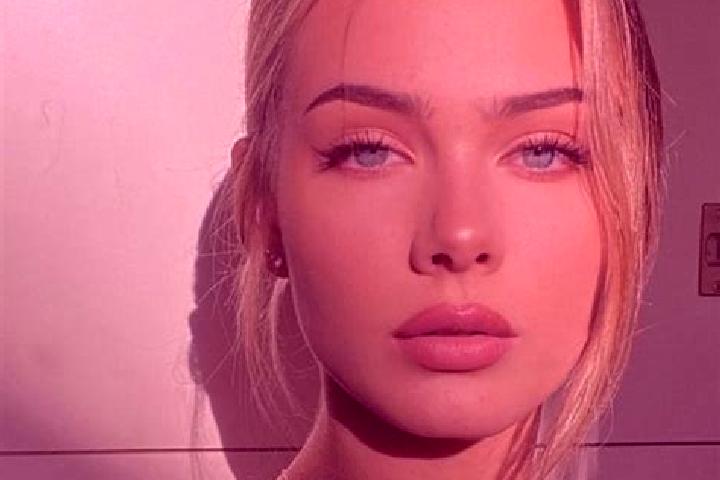 Nova, 39, a blonde dark-eyed european companion based in Casalattico. Offering Overnight, CIM, Dinner Date. Available for incall and outcall, overnight booki...