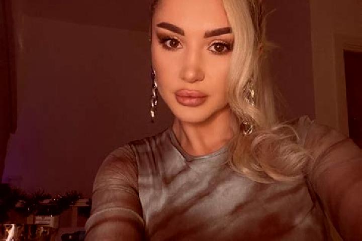 Nova, 39, a blonde grey-eyed mixed companion based in Zavetnyy. Offering GFE, Fetish, Girlfriend Experience, BDSM. Available for incall and outcall, overnigh...