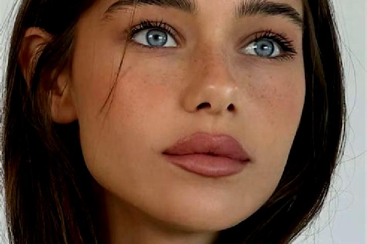 Nova, 39, a brunette brown-eyed slavic companion based in Lagoa Dourada. Offering Domination, Massage, Deep French Kissing, GFE, Overnight. Available for inc...