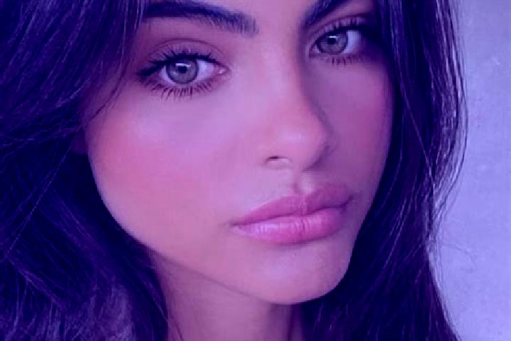 Nova, 39, a brunette grey-eyed indian companion based in Mouzeil. Offering Striptease, CIM, Deep French Kissing, Overnight, Travel Companion. Available for i...