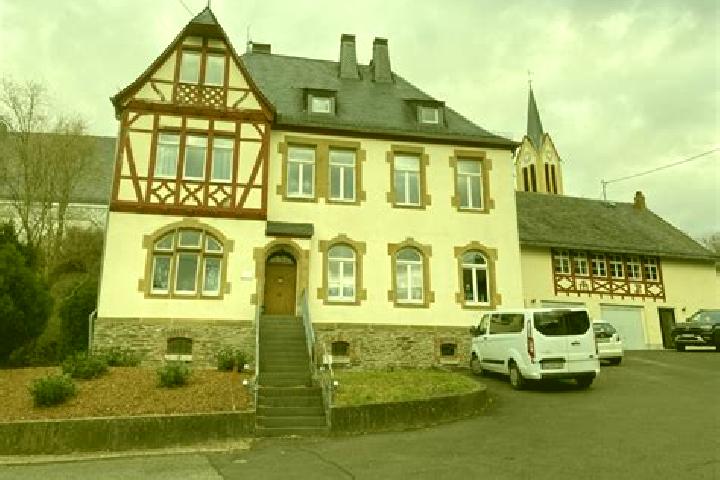 Nova, 39 — Escort in Biebern, Germany