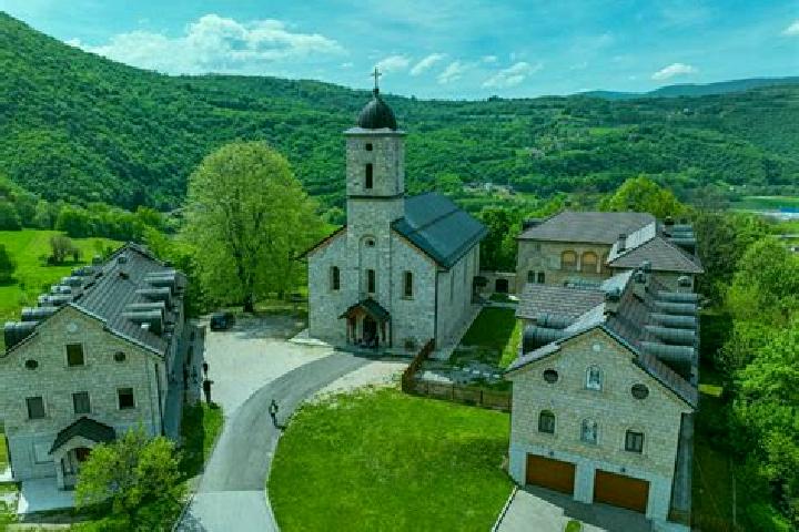 Nova, 39 — Escort in Bosanska Krupa, Bosnia and Herzegovina