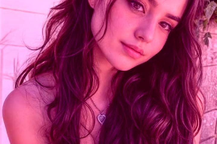 Olivia, 20, a black hazel-eyed mediterranean companion based in Buimaceni. Offering Party Girl, Overnight, A-Level, BDSM, Dinner Date. Available for incall a...